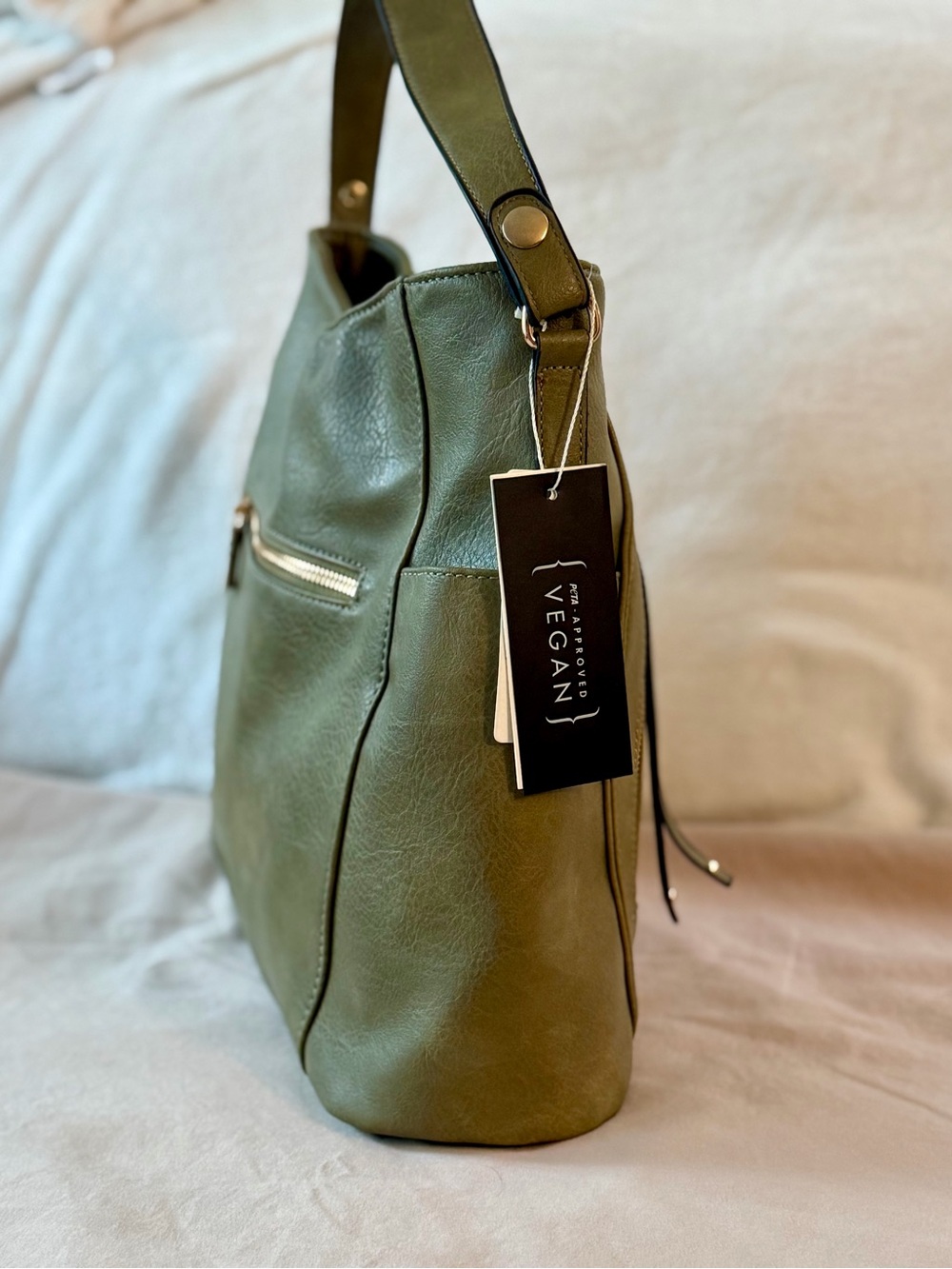 Le Mila NWT Olive Green Vegan Leather Hobo Bag with Front Zip Pocket - Picture 6 of 11